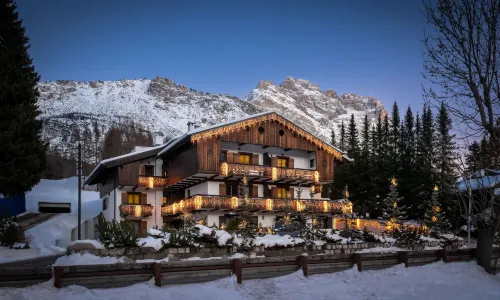 Hotel Lajadira & Spa