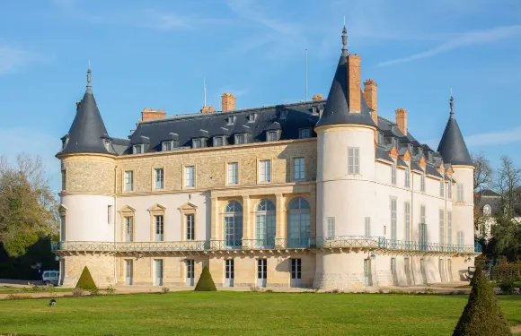 朗布依埃瑞麗都城堡美居酒店