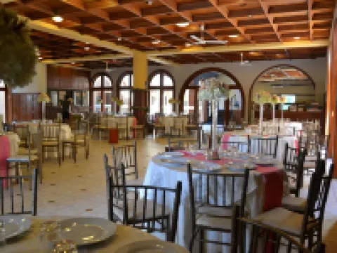 DM Hoteles Mossone - Ica Hotéis em Ica