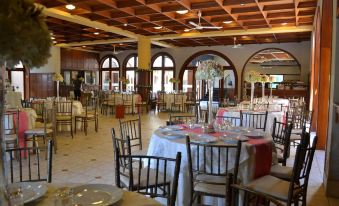 DM Hoteles Mossone - Ica