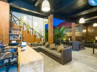 نيوه جادينج هوم ستاي ليمبونجان Hotels near تاماريند بيتش