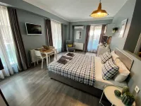 Flats Company - Karakoy Apartment - Condos