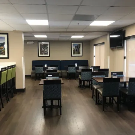 Comfort Suites Northside Hospital Gwinnett