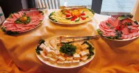 CORNELIA DELUXE RESIDENCE - breakfast