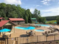 Mountain Lake Lodge Hotels in Giles County