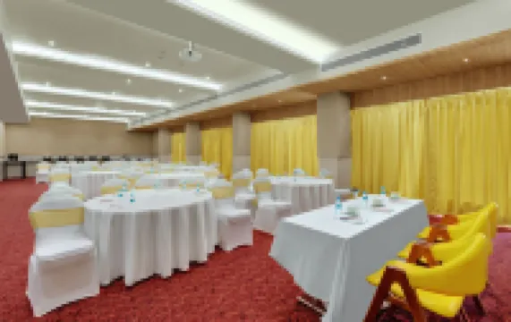 Viola Beacon Resort, Lonavala