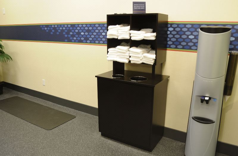 Hampton Inn & Suites Redding photo 5