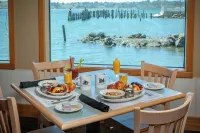 The Inn at the Tides - breakfast