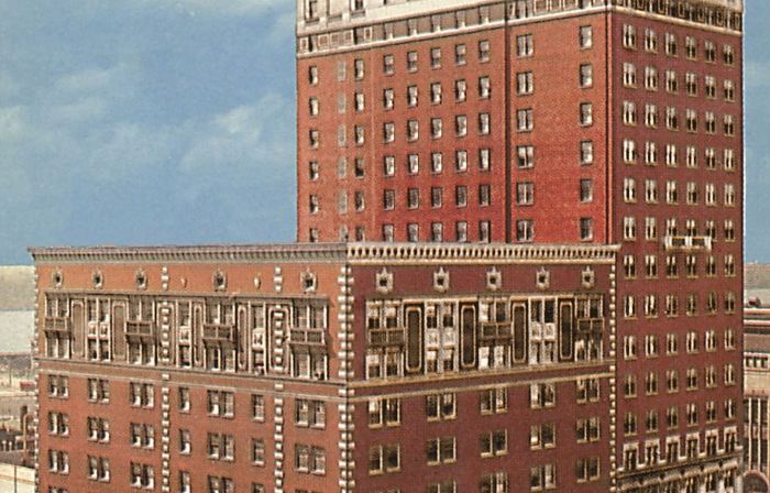 DoubleTree Suites by Hilton Hotel Detroit Downtown - Fort Shelby