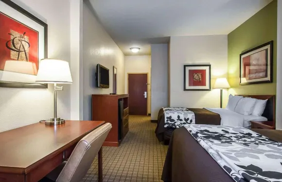 哈蒂斯堡北部舒眠套房酒店