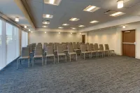 Holiday Inn Express & Suites ROANOKE – CIVIC CENTER by IHG - Wi-Fi