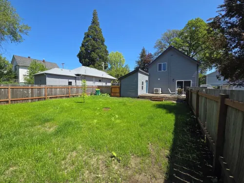 3-Bedroom House Close to Pacific University Hotels in Forest Grove