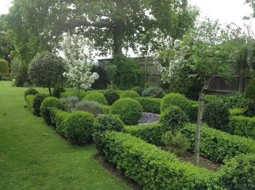 A peaceful ground floor apartment within our refurbished Sussex barn. Hotels in Wadhurst