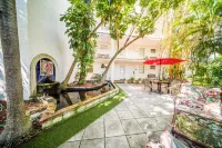 ริเวอร์ไซด์ บาย เดอะ บีช อพาร์ตเมนต์