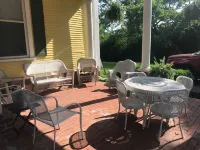 Six Acres Bed & Breakfast Hotels in Cincinnati