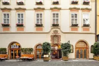 Iron Gate Hotel & Suites Prague by Bhg Отели в г. Прага
