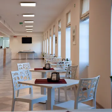 Nuovo Albergo Operai Отели рядом с достопримечательностью «Duino Castle»