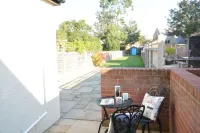 Somewhere Only We Know, Aldeburgh Hotels in Aldeburgh