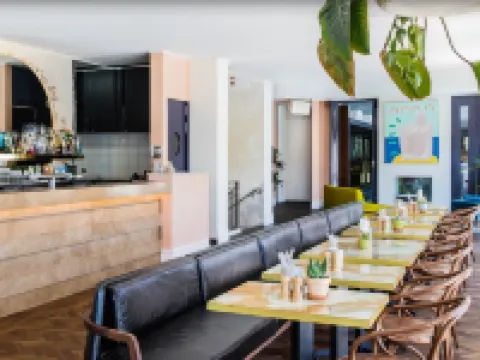 Hotel Ravesis Hotels in Bondi Beach