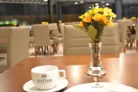 Villa Premium Hotel - พร้อมอาหารเช้า