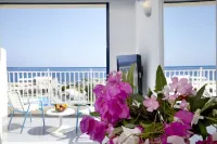 Mare Blue Hotel - Mountain view