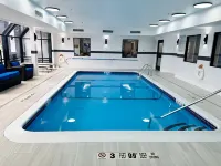 Holiday Inn Express FISHKILL-MID HUDSON VALLEY by IHG - Pools