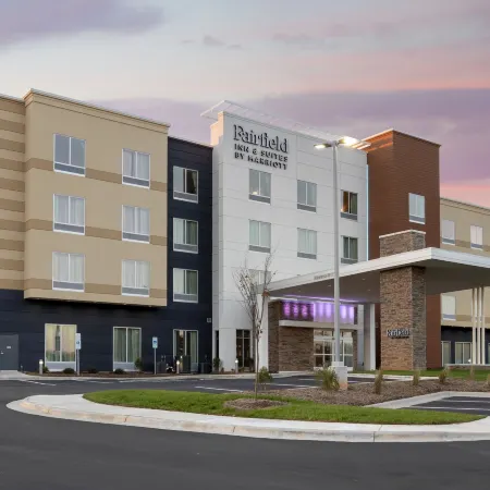 Fairfield Inn & Suites Mebane