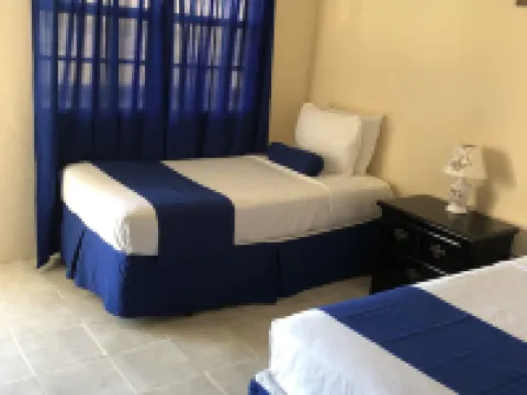 Coningsby Inn Hotels in Belize City