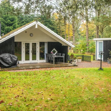 6 Person Holiday Home in Ansager