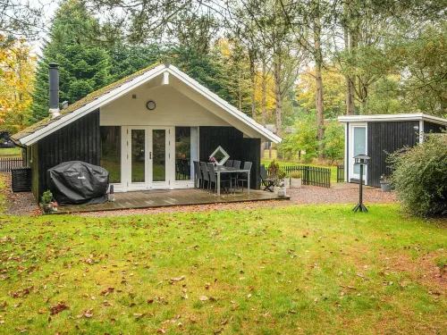 6 Person Holiday Home in Ansager