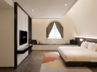 Mercure Jakarta Batavia Hotels near Glodok