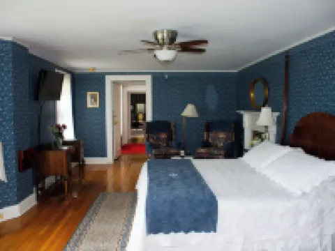 Blackberry River Inn Hotels in Norfolk