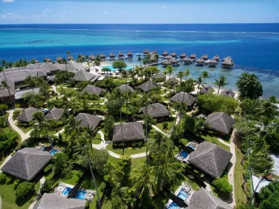 Manava Beach Resort & Spa Moorea Hôtels à : 