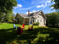 Leaside Manor Hotels near Pippy Park