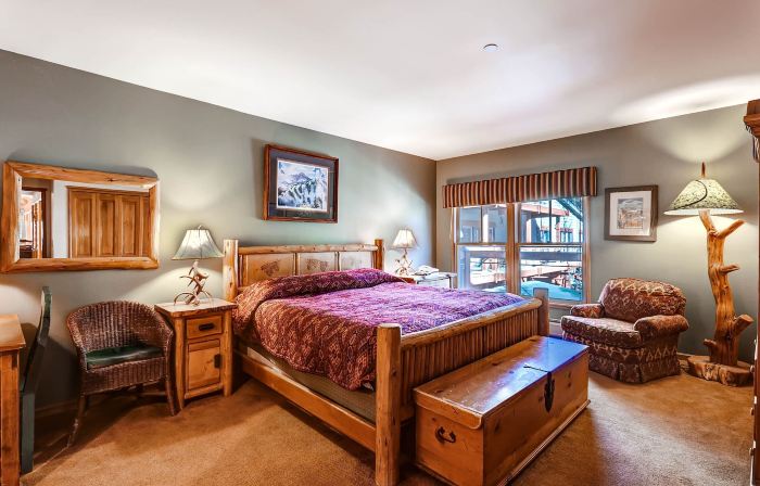 Jackpine & Black Bear Condos by Vail Resorts