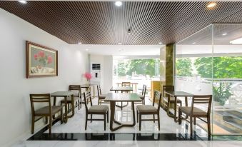 New Century Hotel Cau Giay