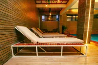 Home Away - Swimmingpools