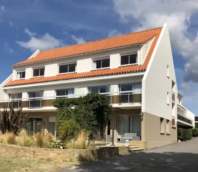 Hotel Particulier le Rocher des Marais "Proximité Plage & Vue Mer Pour Certains hébergements" 누와흐무띠에 섬 호텔