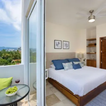 Belle Vie Golden Zone Condos