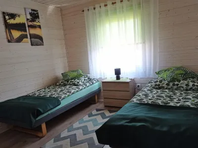 Cozy Cottages for 4 People, 600m From the Lake, Kolczewo