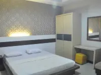 Hotel Indah Kendari โรงแรมในเคนดารี