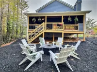 Free Wood! Walk to Town! Hot Tub, Arcade Pub, Fire Pit! Private, Gated Community