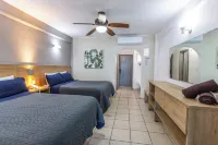 Torreblanca Beach Hotel and Suites Guayabitos - Desayuno y Comida Incluido