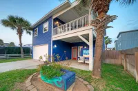 Luxe Coastal Stay w Private Pool Walk to Beach Leave of Absence by AvantStay