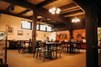 Dukes Slickrock Campground & RV Park