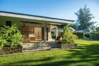 Nakatumble - Luxury Sustainable Villa with Farm Hotels in Hideaway Island