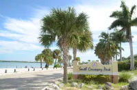 Coastal Haven Retreat Hotels in Martin County