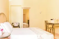 HOTIDAY Room Collection - Massa Alta Hôtels à : Massa Marittima