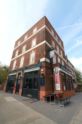 Three Falcons Hotels in Marylebone