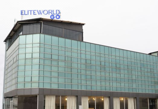 엘리트 월드 GO 이네괼 외관